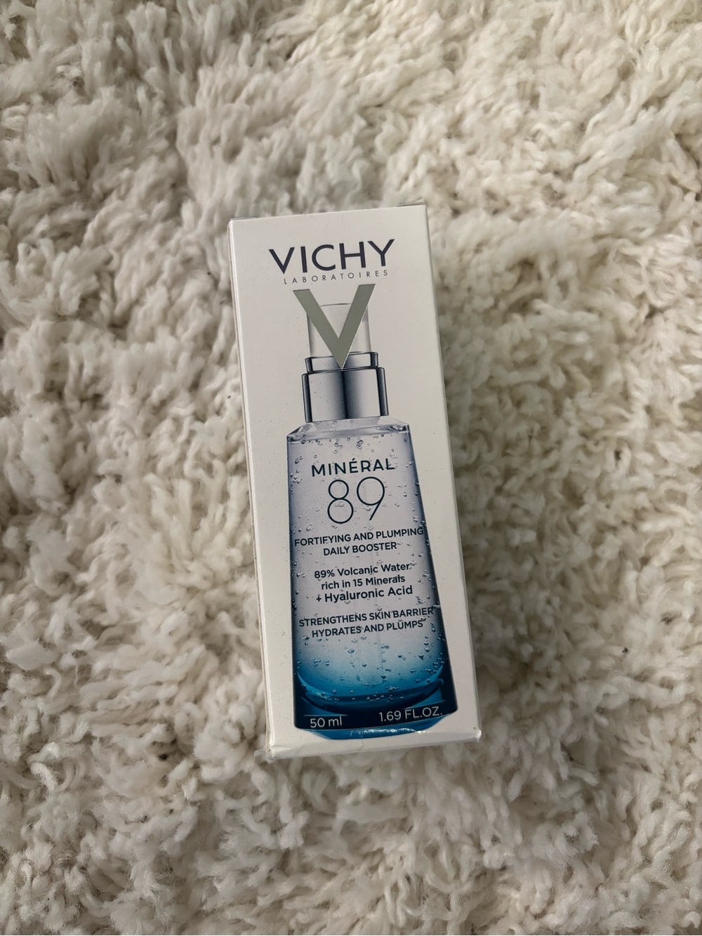 Vichy Mineral 89 Fortifying & Plumping Daily Booster